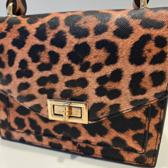 NWOT Fashion Nova Leopard Print Box Clutch Handbag - Picture 9 of 13